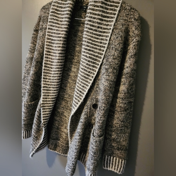 GAP HEAVY KNIT SWEATER/CARDIGAN - Picture 3 of 9